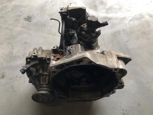 Gebruikte Versnellingsbak Volkswagen Golf IV (1J1) 1.8 20V Turbo Prijs € 400,00 Inclusief btw aangeboden door TSI-Parts / Allmotorparts B.V.