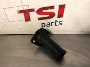 Gebruikte Waterpijp Volkswagen Touran (1T1/T2) 1.9 TDI 105 Euro 3 Prijs € 25,00 Inclusief btw aangeboden door TSI-Parts / Allmotorparts B.V.