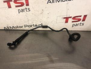 Gebruikte Waterpijp Audi A4 Avant (B9) 2.0 TFSI 16V Mild Hybrid Quattro Prijs € 20,00 Inclusief btw aangeboden door TSI-Parts / Allmotorparts B.V.