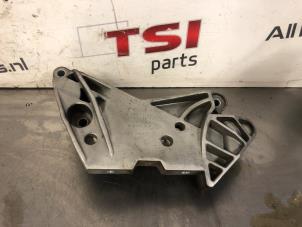 Gebruikte Motorrubber Volkswagen Golf VII (AUA) 2.0 GTI 16V Performance Package Prijs € 20,00 Inclusief btw aangeboden door TSI-Parts / Allmotorparts B.V.