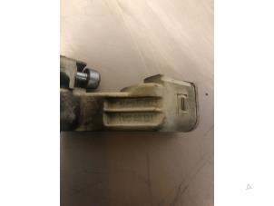 Krukas sensor van een Volkswagen Golf VI (5K1) 1.4 TSI 160 16V 2011