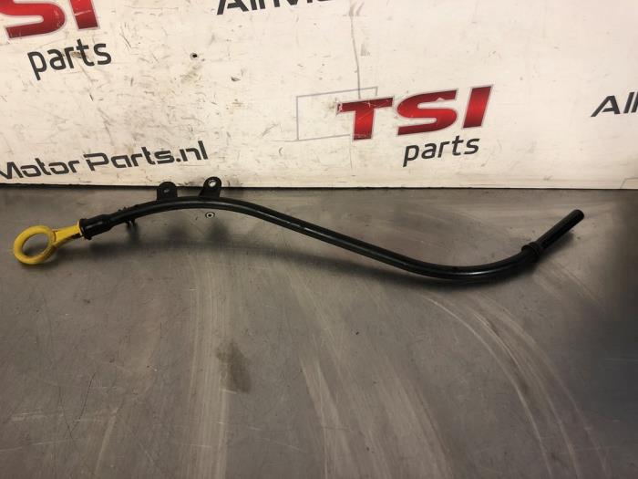 Gebruikte Peilstok Olie Volkswagen Golf VII (AUA) 2.0 GTI 16V Performance Package Prijs € 17,00 Margeregeling aangeboden door TSI-Parts / Allmotorparts B.V.