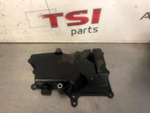 Gebruikte Carterventilatie Volkswagen Polo V (6R) 1.2 TSI Prijs € 15,00 Inclusief btw aangeboden door TSI-Parts / Allmotorparts B.V.