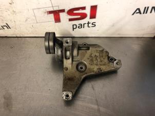 Gebruikte Spanrol Multiriem Volkswagen Polo V (6R) 1.2 TSI Prijs € 30,00 Inclusief btw aangeboden door TSI-Parts / Allmotorparts B.V.