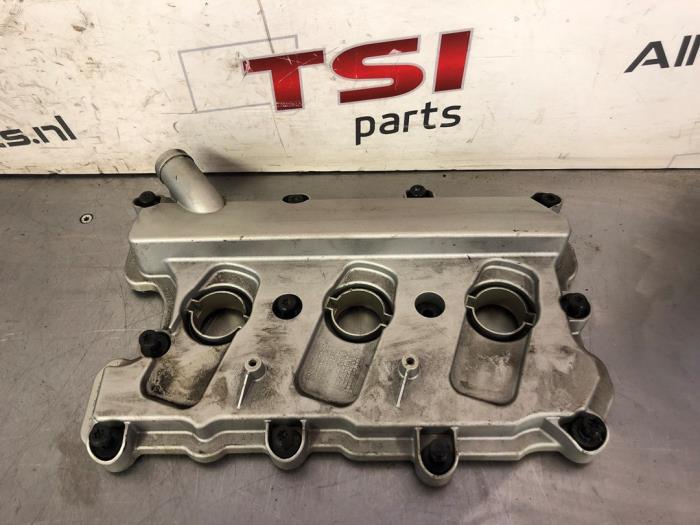 Gebruikte Kleppendeksel Audi A6 (C6) 3.0 V6 24V TFSI Quattro Prijs € 23,00 Margeregeling aangeboden door TSI-Parts / Allmotorparts B.V.