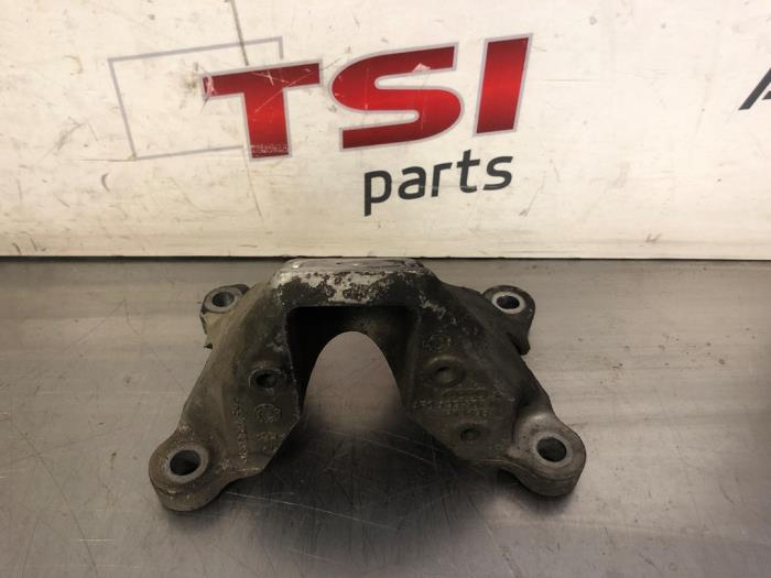 Gebruikte Motorsteun Audi A6 (C6) 3.0 V6 24V TFSI Quattro Prijs € 21,00 Margeregeling aangeboden door TSI-Parts / Allmotorparts B.V.
