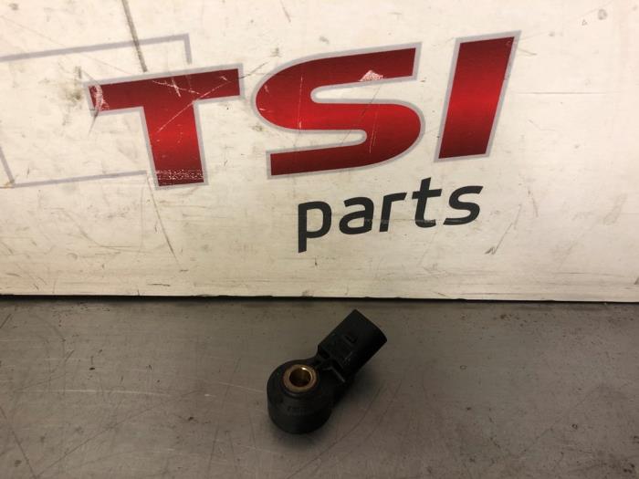 Gebruikte Sensor Pingel/klop Volkswagen Golf V (1K1) 1.4 16V Prijs € 12,00 Margeregeling aangeboden door TSI-Parts / Allmotorparts B.V.