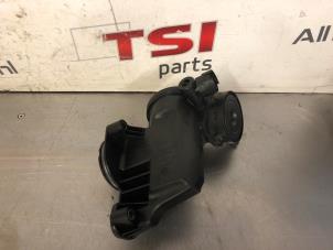 Gebruikte Carterventilatie Volkswagen Golf V (1K1) 1.4 16V Prijs € 20,00 Inclusief btw aangeboden door TSI-Parts / Allmotorparts B.V.