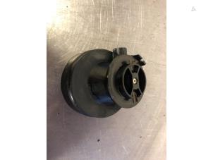 Oliedop van een Volkswagen Golf V (1K1) 1.4 16V 2004