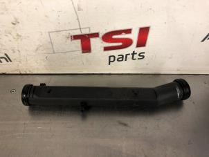 Gebruikte Waterpijp Volkswagen Lupo (6X1) 1.0 MPi 50 Prijs € 9,99 Inclusief btw aangeboden door TSI-Parts / Allmotorparts B.V.