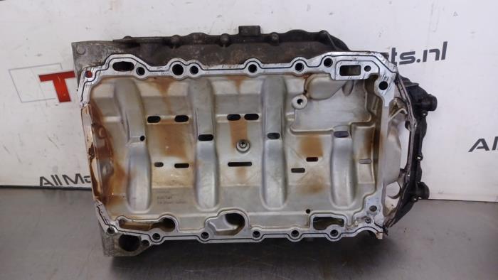 Gebruikte Carterpan Volkswagen Passat CC (357) 1.8 TSI 16V 4Motion Prijs € 39,50 Margeregeling aangeboden door TSI-Parts / Allmotorparts B.V.