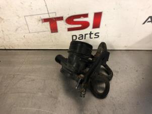 Gebruikte Luchtinlaat slang Volkswagen Golf VI (5K1) 1.4 TSI 122 16V Prijs € 15,00 Inclusief btw aangeboden door TSI-Parts / Allmotorparts B.V.