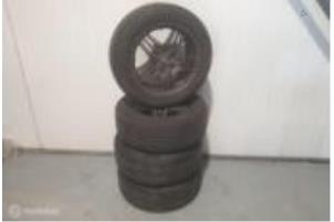 Gebruikte Velgen set + banden Volkswagen Passat (3C2) 1.4 TSI 16V EcoFuel Prijs € 99,99 Inclusief btw aangeboden door TSI-Parts / Allmotorparts B.V.