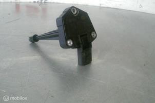 Gebruikte Oliepeil sensor Audi A4 (B8) 2.0 TDI 16V Prijs € 20,00 Inclusief btw aangeboden door TSI-Parts / Allmotorparts B.V.