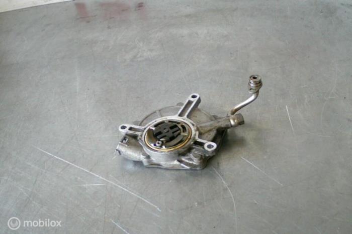 Gebruikte Vacuumpomp (Benzine) Audi RS 6 Avant (C7) 4.0 V8 TFSI 32V Prijs € 41,00 Margeregeling aangeboden door TSI-Parts / Allmotorparts B.V.