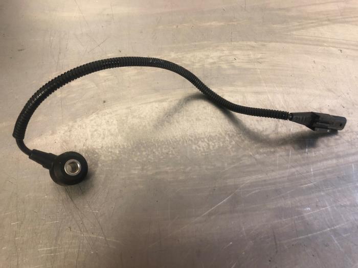 Pingelsensor van een Audi A4 Avant (B9) 2.0 TFSI 16V Mild Hybrid Quattro 2020