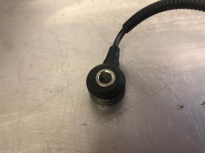 Pingelsensor van een Audi A4 Avant (B9) 2.0 TFSI 16V Mild Hybrid Quattro 2020