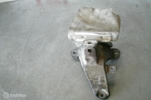 Gebruikte Motorsteun Audi A6 (C7) 3.0 V6 24V TFSI Quattro Prijs € 20,00 Inclusief btw aangeboden door TSI-Parts / Allmotorparts B.V.