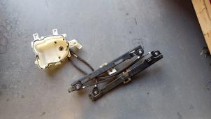 Gebruikte Ruitmechaniek 4Deurs links-voor Seat Altea XL (5P5) 1.4 TSI 16V Prijs € 30,00 Inclusief btw aangeboden door TSI-Parts / Allmotorparts B.V.