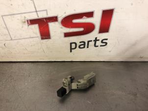 Gebruikte Krukas sensor Volkswagen Golf VI (5K1) 1.2 TSI BlueMotion Prijs € 12,50 Inclusief btw aangeboden door TSI-Parts / Allmotorparts B.V.