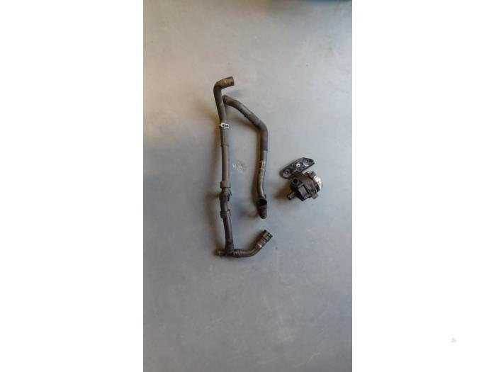 Gebruikte Waterpompset Volkswagen Golf VII (AUA) 1.4 GTE 16V Prijs € 70,00 Margeregeling aangeboden door TSI-Parts / Allmotorparts B.V.