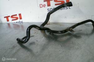 Gebruikte Waterpijp Audi A1 (8X1/8XK) 1.6 TDI 16V Prijs € 40,00 Inclusief btw aangeboden door TSI-Parts / Allmotorparts B.V.