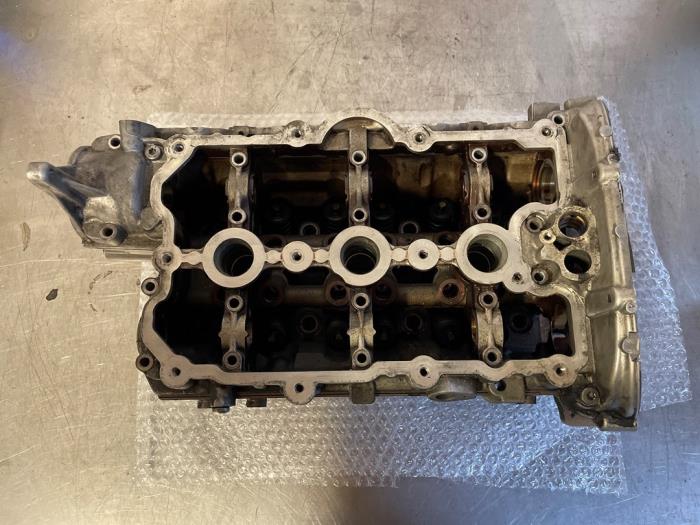 Cilinderkop van een Audi S4 (B8) S4 3.0 TFSI V6 24V
