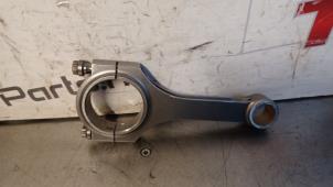 Gebruikte Drijfstang BMW 3 serie Touring (E46/3) 328i 24V Prijs € 99,99 Inclusief btw aangeboden door TSI-Parts / Allmotorparts B.V.