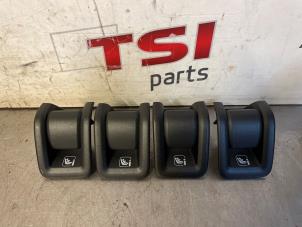 Gebruikte Isofix steun Audi A3 Sportback (8YA) 1.5 35 TFSI 16V Mild Hybrid Prijs € 15,00 Inclusief btw aangeboden door TSI-Parts / Allmotorparts B.V.