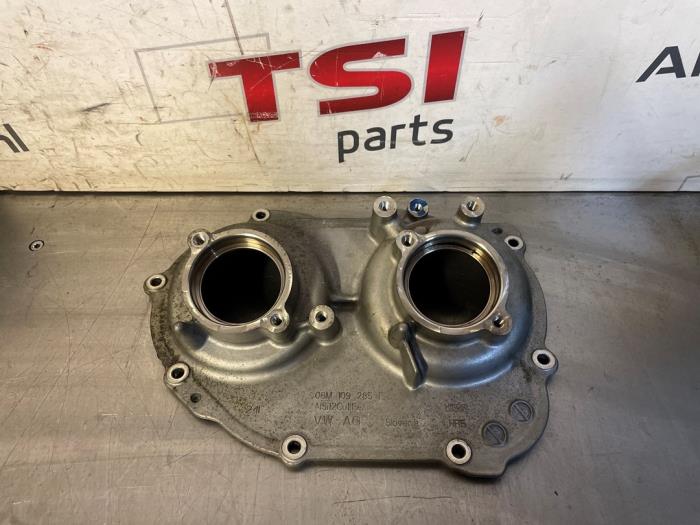 Gebruikte Distributiedeksel Volkswagen Touareg 3.0 V6 24V TSI R Prijs € 25,00 Margeregeling aangeboden door TSI-Parts / Allmotorparts B.V.