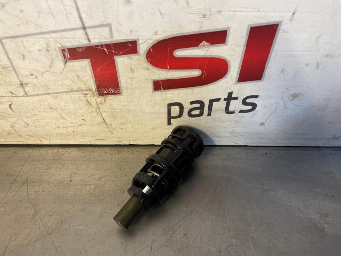 Gebruikte Thermostaat Volkswagen Touareg 3.0 V6 24V TSI R Prijs € 19,50 Margeregeling aangeboden door TSI-Parts / Allmotorparts B.V.