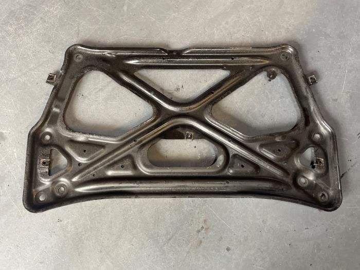 Gebruikte Subframe Audi A6 Avant (C7) 3.0 TDI V6 24V Quattro Prijs € 17,00 Margeregeling aangeboden door TSI-Parts / Allmotorparts B.V.