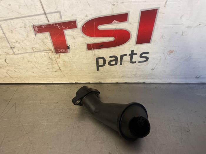 Gebruikte Olie aanzuigbuis Seat Altea XL (5P5) 1.4 TSI 16V Prijs € 8,00 Margeregeling aangeboden door TSI-Parts / Allmotorparts B.V.