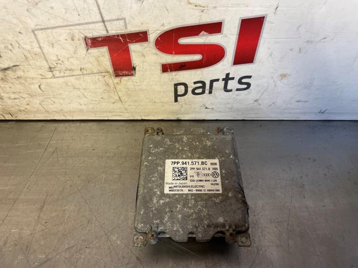 Gebruikte Module LED koplamp Audi A4 Avant (B9) 2.0 TFSI 16V Prijs € 83,00 Margeregeling aangeboden door TSI-Parts / Allmotorparts B.V.