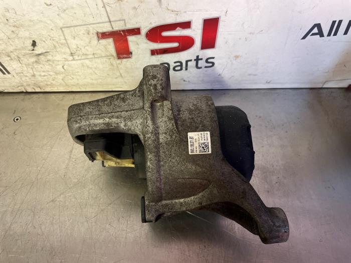 Gebruikte Schakelaar Oliedruk Audi A4 Avant (B9) 2.0 TFSI 16V Prijs € 41,00 Margeregeling aangeboden door TSI-Parts / Allmotorparts B.V.