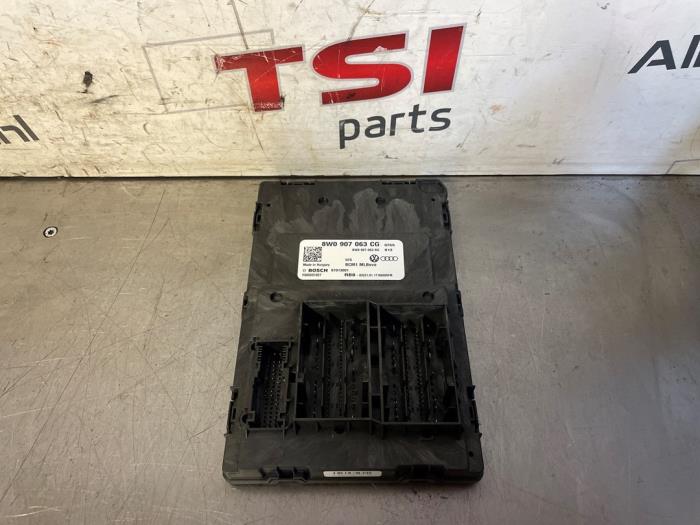 Gebruikte Module Bodycontrol Audi A4 Avant (B9) 2.0 TFSI 16V Prijs € 50,00 Margeregeling aangeboden door TSI-Parts / Allmotorparts B.V.