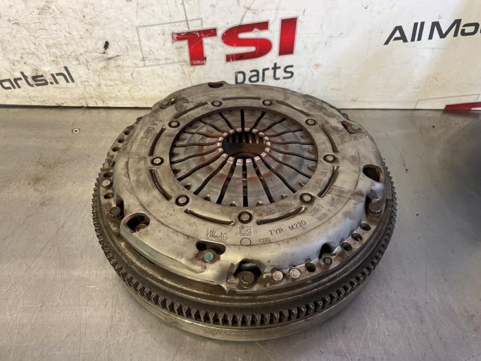 Gebruikte Koppelingsset (compleet) Volkswagen Golf Sportsvan (AUVS) 1.5 TSI Evo BlueMotion 16V Prijs € 89,54 Inclusief btw aangeboden door TSI-Parts / Allmotorparts B.V.