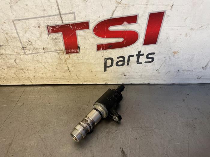 Gebruikte Nokkenas Verstelling Volkswagen Golf Sportsvan (AUVS) 1.5 TSI Evo BlueMotion 16V Prijs € 30,25 Inclusief btw aangeboden door TSI-Parts / Allmotorparts B.V.