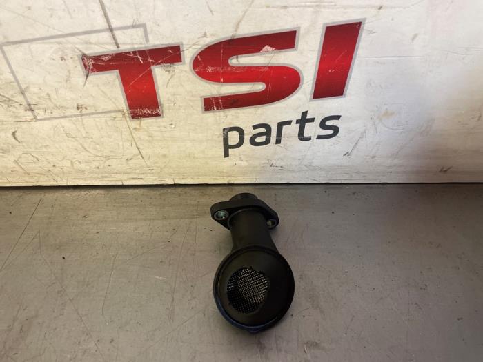 Gebruikte Olie aanzuigbuis Volkswagen Tiguan (5N1/2) 1.4 TSI 16V 4Motion Prijs € 10,00 Margeregeling aangeboden door TSI-Parts / Allmotorparts B.V.