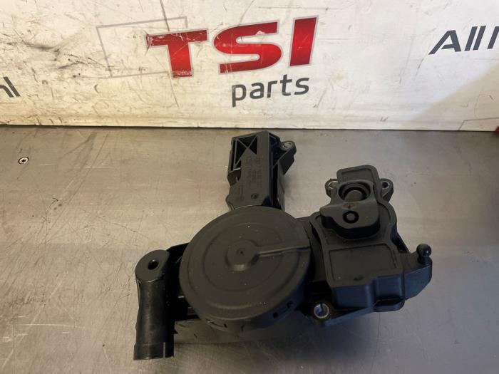 Gebruikte Carterventilatie Volkswagen Tiguan (5N1/2) 2.0 TSI 16V 4Motion Prijs € 14,50 Margeregeling aangeboden door TSI-Parts / Allmotorparts B.V.