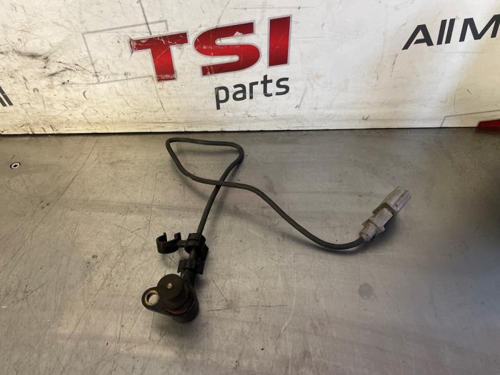Gebruikte Krukas sensor Volkswagen Golf IV (1J1) 1.6 Prijs € 17,50 Margeregeling aangeboden door TSI-Parts / Allmotorparts B.V.