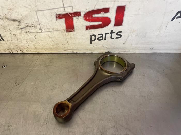 Gebruikte Drijfstang Audi RS 5 Sportback (F5A/F5F) 2.9 V6 TFSI 24V Prijs € 99,50 Margeregeling aangeboden door TSI-Parts / Allmotorparts B.V.