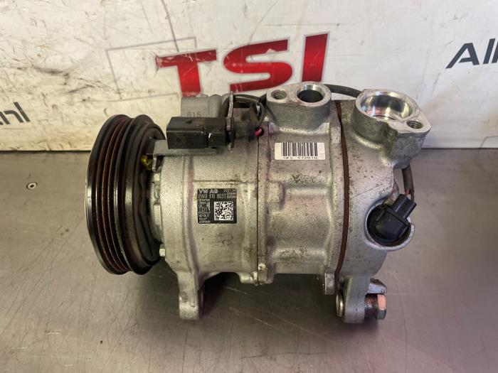 Gebruikte Aircopomp Audi RS 5 Sportback (F5A/F5F) 2.9 V6 TFSI 24V Prijs € 300,00 Margeregeling aangeboden door TSI-Parts / Allmotorparts B.V.
