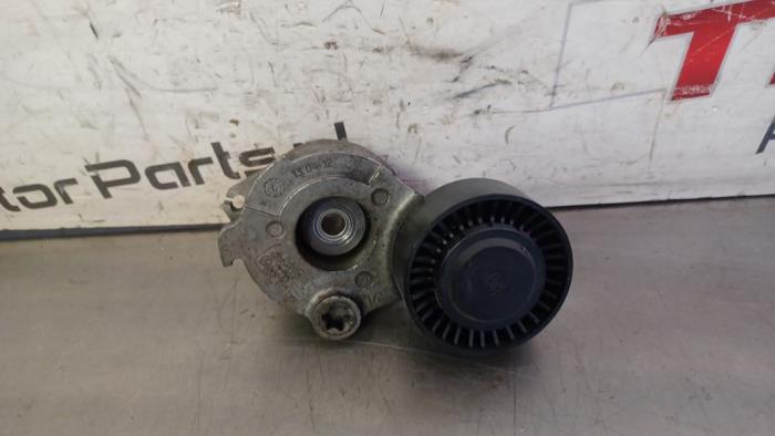 Gebruikte Spanrol Multiriem Audi A6 (C7) 3.0 TDI V6 24V Quattro Prijs € 19,00 Margeregeling aangeboden door TSI-Parts / Allmotorparts B.V.