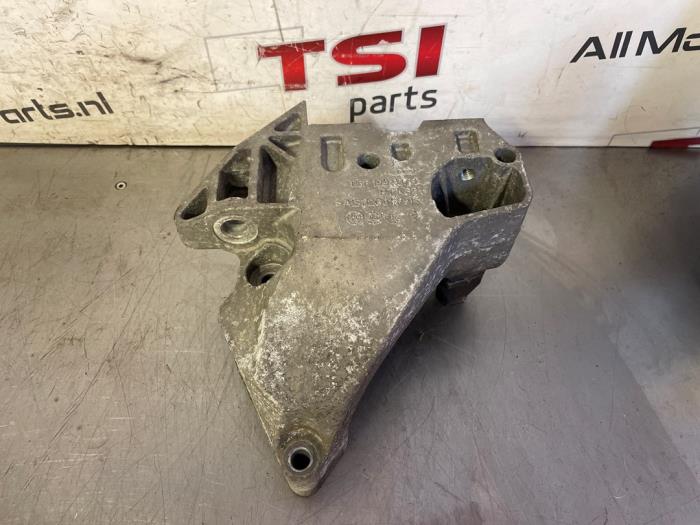 Gebruikte Motorsteun Seat Leon (1P1) 2.0 TFSI FR 16V Prijs € 19,50 Margeregeling aangeboden door TSI-Parts / Allmotorparts B.V.