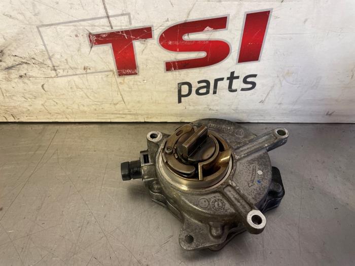 Gebruikte Vacuumpomp (Benzine) Seat Leon (1P1) 2.0 TFSI FR 16V Prijs € 29,50 Margeregeling aangeboden door TSI-Parts / Allmotorparts B.V.