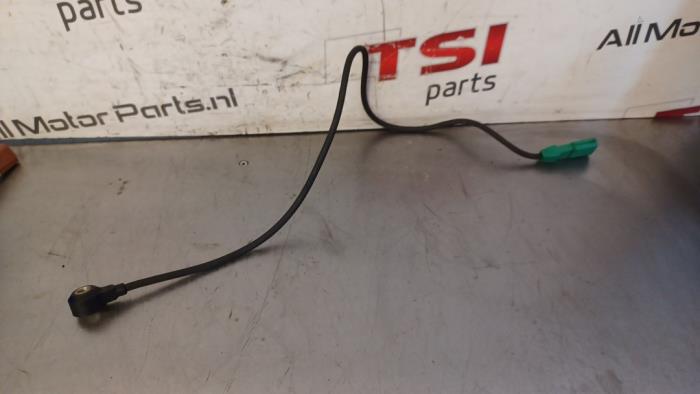 Gebruikte Klopsensor Volkswagen Passat (3B3) 2.0 Prijs € 12,50 Margeregeling aangeboden door TSI-Parts / Allmotorparts B.V.