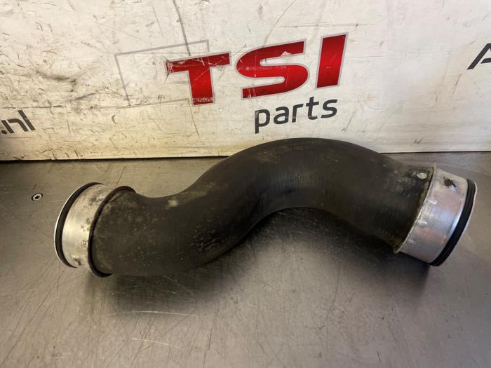 Gebruikte Intercooler Slang Seat Leon (1P1) 2.0 TFSI FR 16V Prijs € 19,50 Margeregeling aangeboden door TSI-Parts / Allmotorparts B.V.