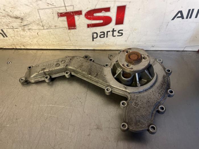 Gebruikte Waterpomp Audi SQ5 (FYB/FYG) 3.0 TDI V6 24V Mild hybrid Prijs € 49,50 Margeregeling aangeboden door TSI-Parts / Allmotorparts B.V.