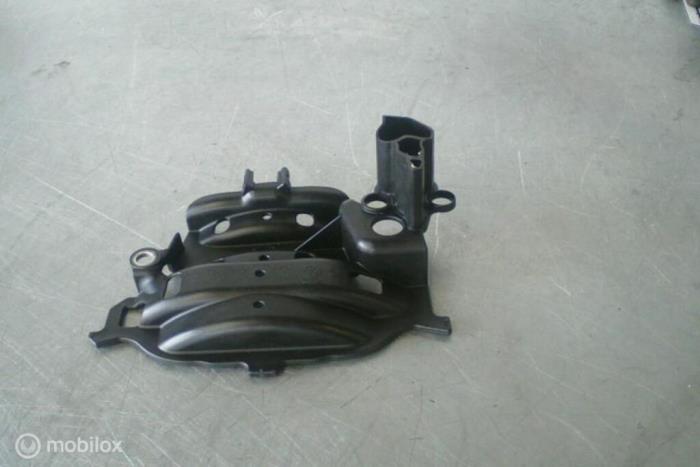 Gebruikte Diversen Volkswagen Golf V (1K1) 2.0 GTI 16V Prijs € 8,00 Margeregeling aangeboden door TSI-Parts / Allmotorparts B.V.